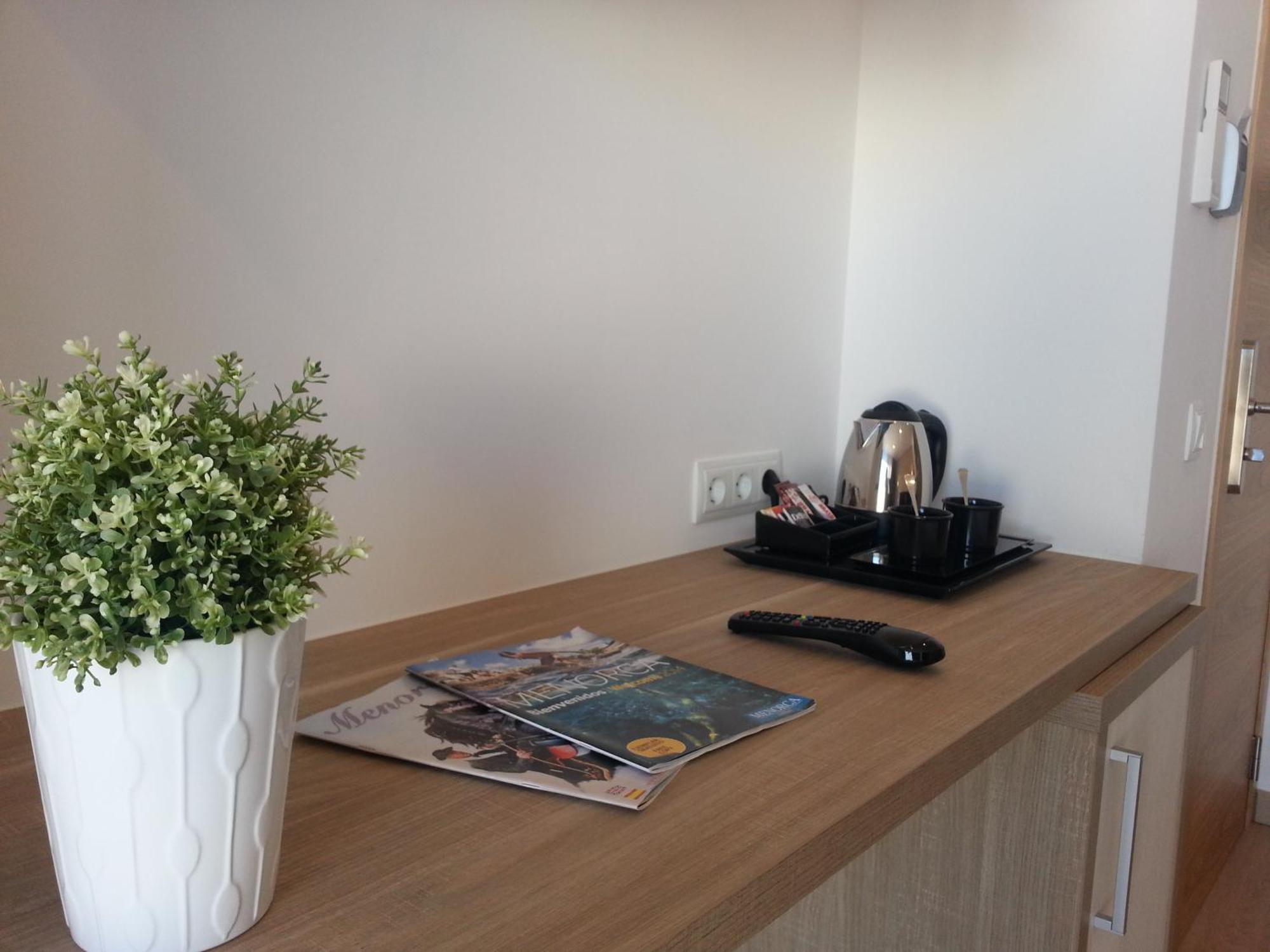 Hostal Menurka Ciutadella  Zewnętrze zdjęcie