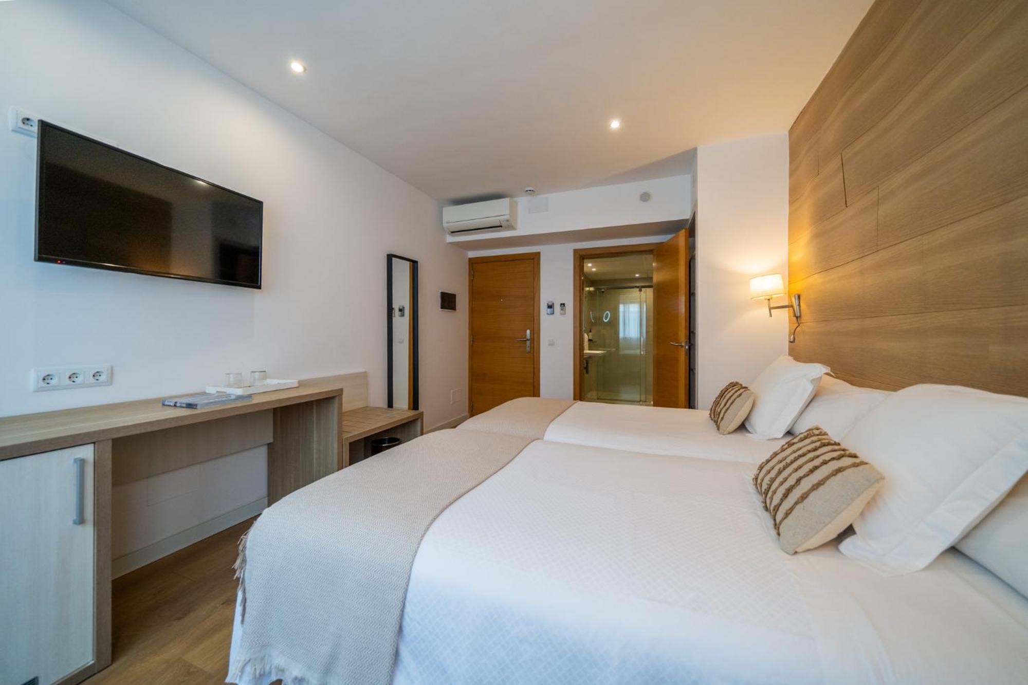 Hostal Menurka Ciutadella  Zewnętrze zdjęcie