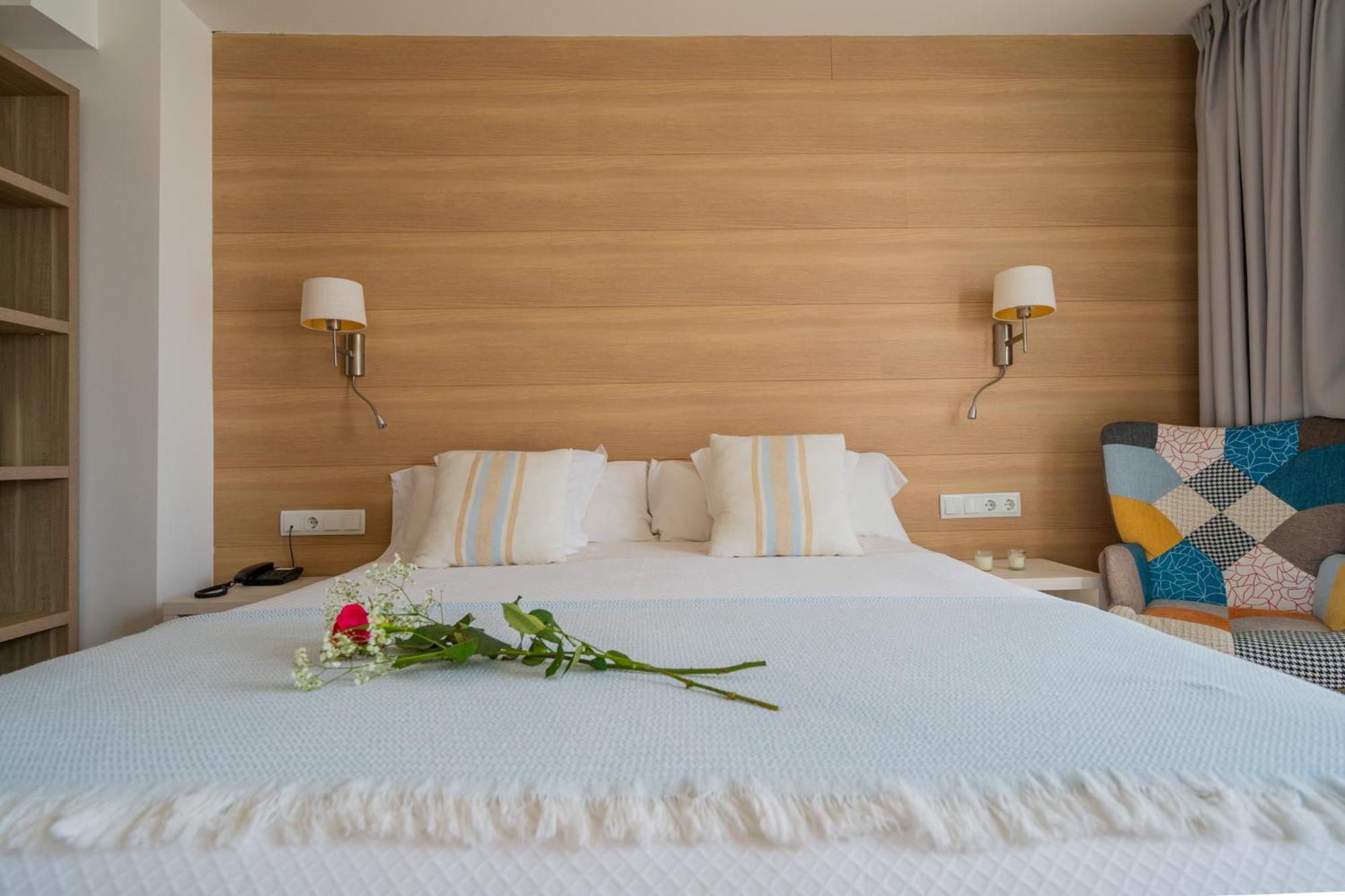 Hostal Menurka Ciutadella  Zewnętrze zdjęcie